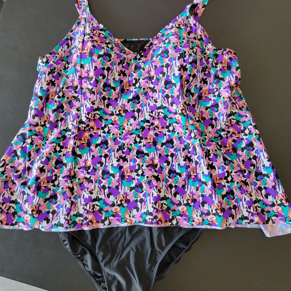 Caribbean Sand 2 piece swimsuit size 24w
